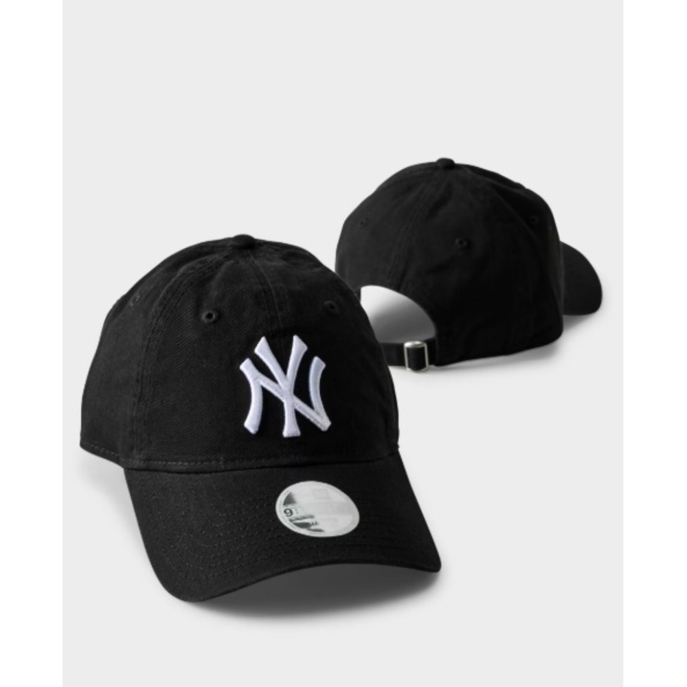 Aritzia New Era New York Yankees 9TWENTY Hat, Black/White